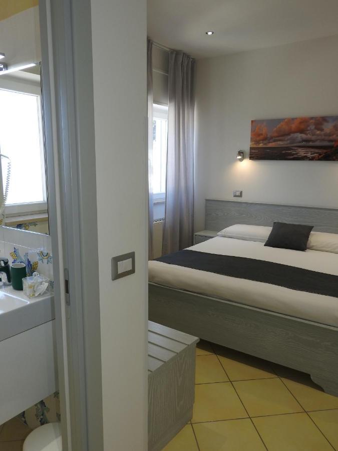 Hotel Corallo Circeo San Felice Circeo Exteriör bild