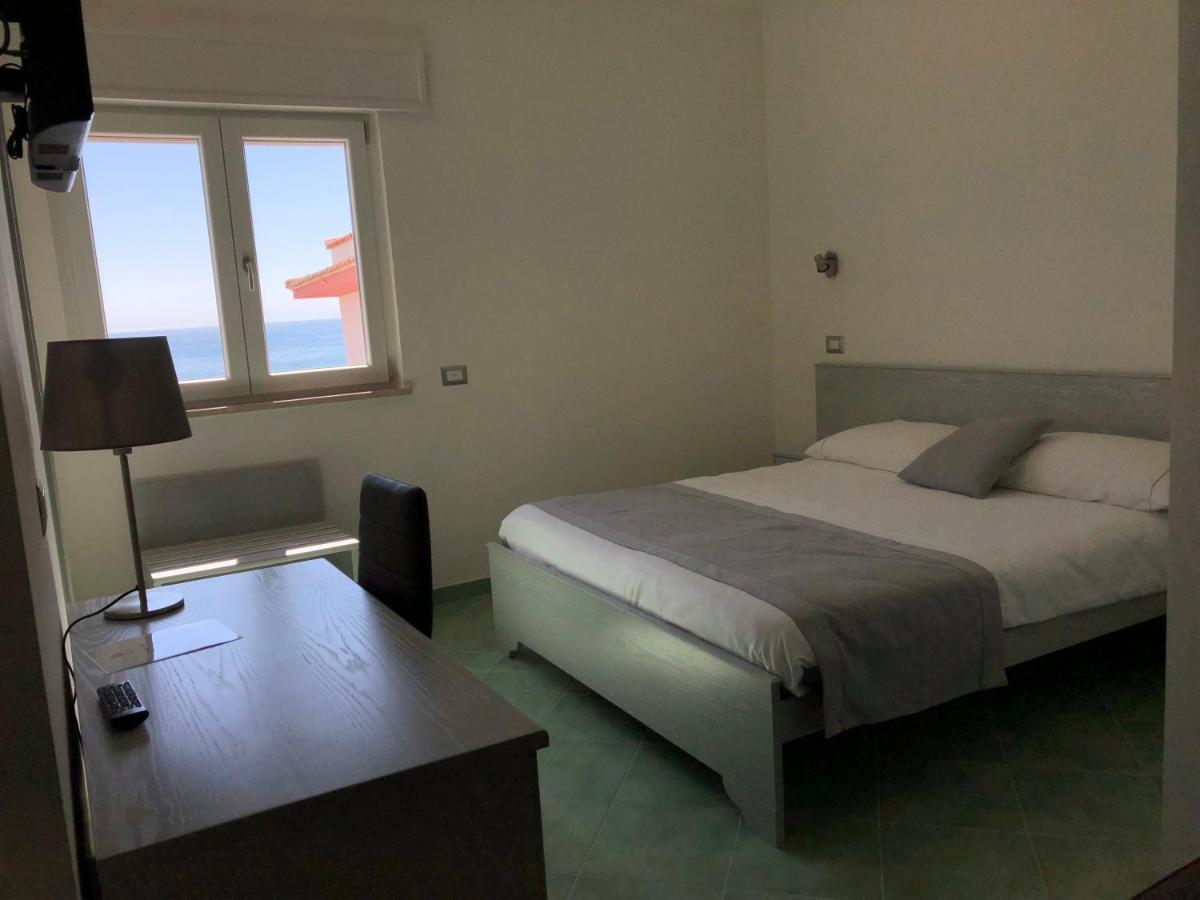 Hotel Corallo Circeo San Felice Circeo Exteriör bild
